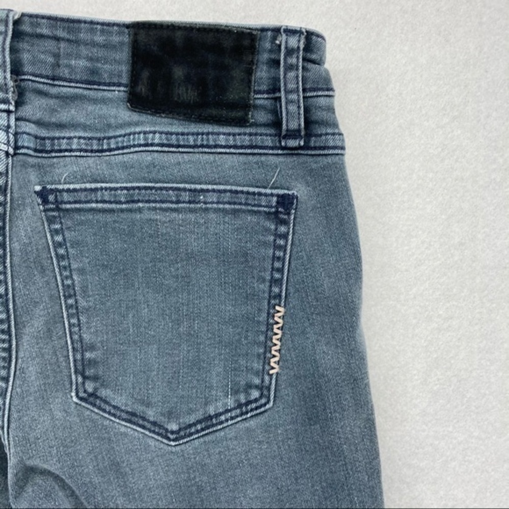 Neuw Razor Skinny Blue Denim Low Rise Jean‎ - Picture 6 of 10